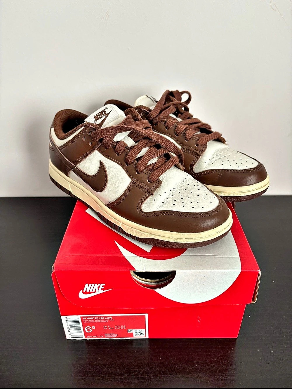 Nike Dunk Low Sneakers Brown & White US 6.5 Women’s